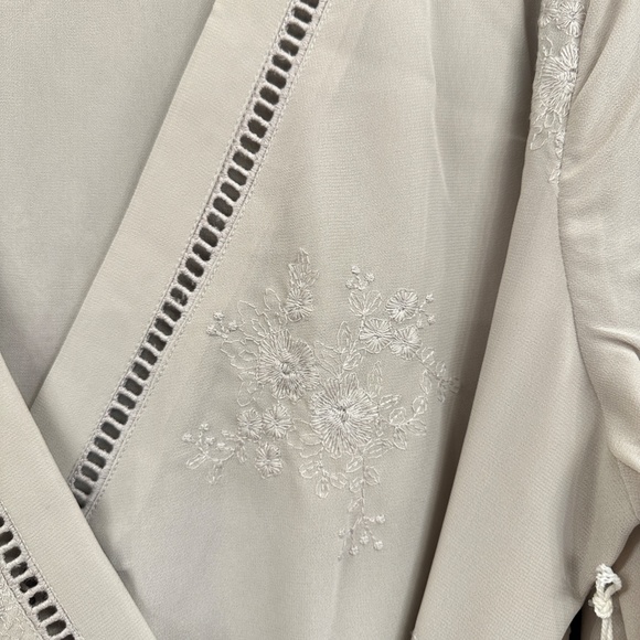 Dex crochet insert wrap front mini dress NWT - Picture 6 of 16